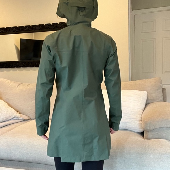 Arc’teryx green Gore-Tex Parka Jacket XS - Picture 12 of 16